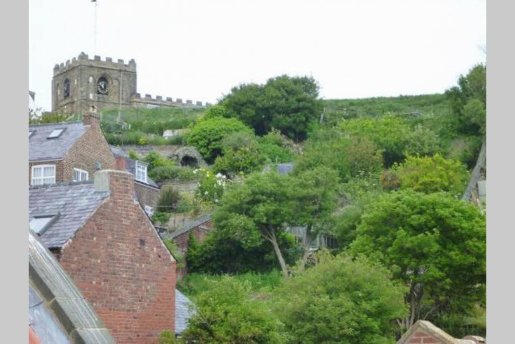 Kikas Cottage, Rear 89 Church Street, White Horse Yard Whitby Kültér fotó